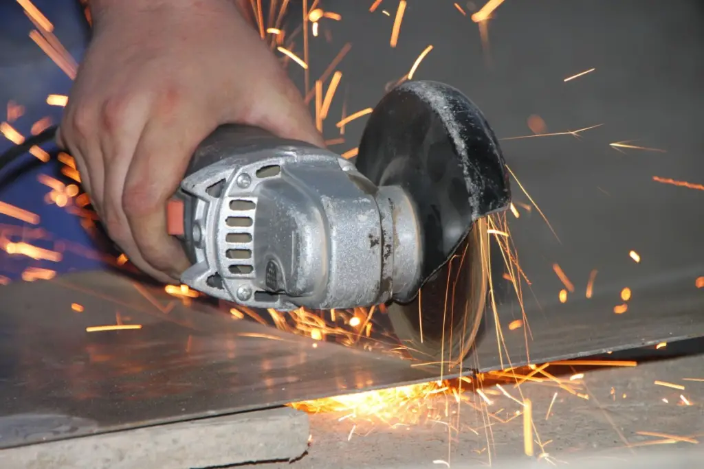 how to cut a stainless steel pipe